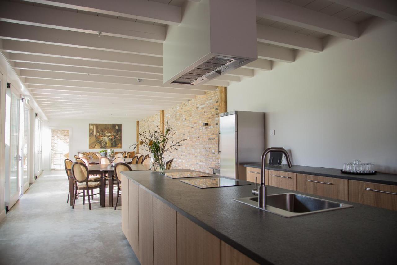 B&B Groepsaccommodatie De Pastorie Lage Mierde Kültér fotó