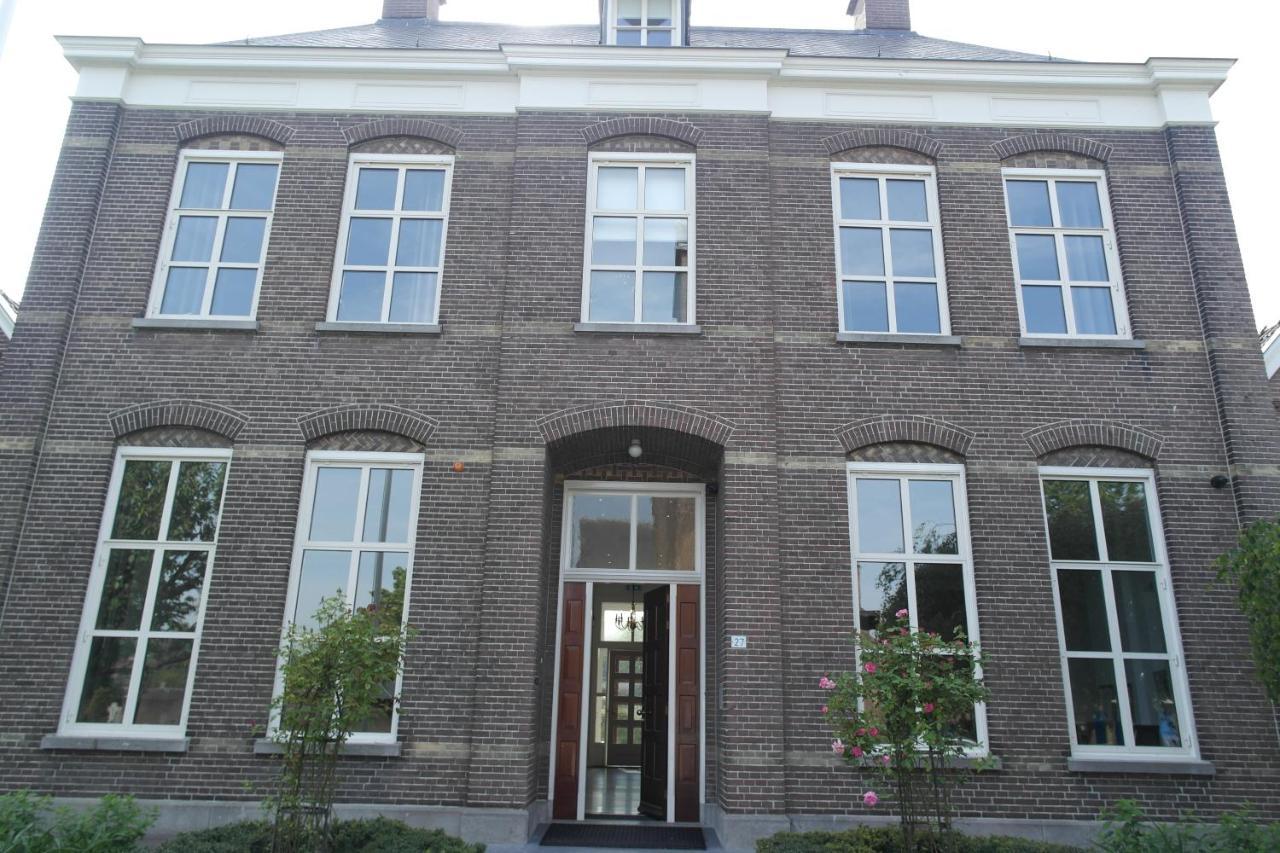 B&B Groepsaccommodatie De Pastorie Lage Mierde Kültér fotó