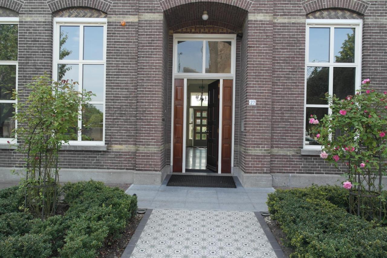 B&B Groepsaccommodatie De Pastorie Lage Mierde Kültér fotó